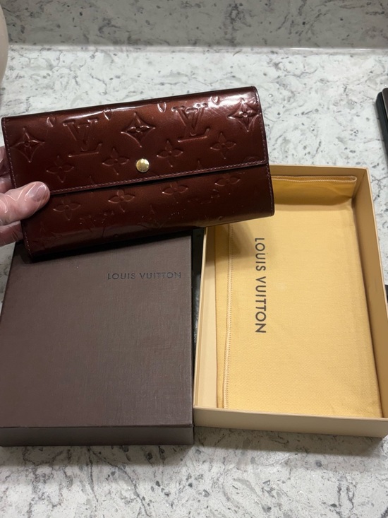 Louis Vuitton Handbags - Louis Vuitton Vernis Monogram Continental Wallet - Bordeaux Patent